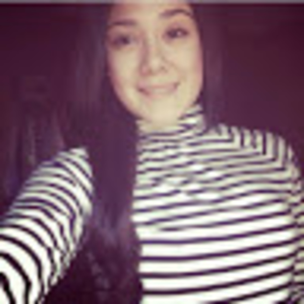 Meet your Posher, Crystal